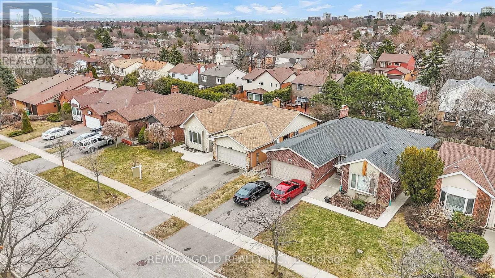 17 MANSION STREET Image 2