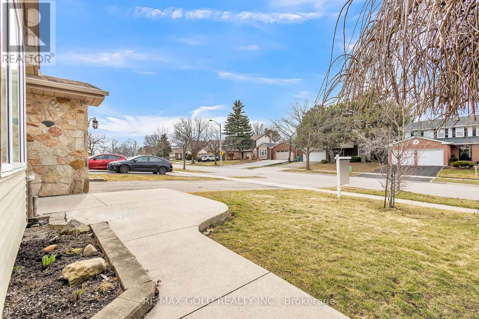 17 MANSION STREET Image 6