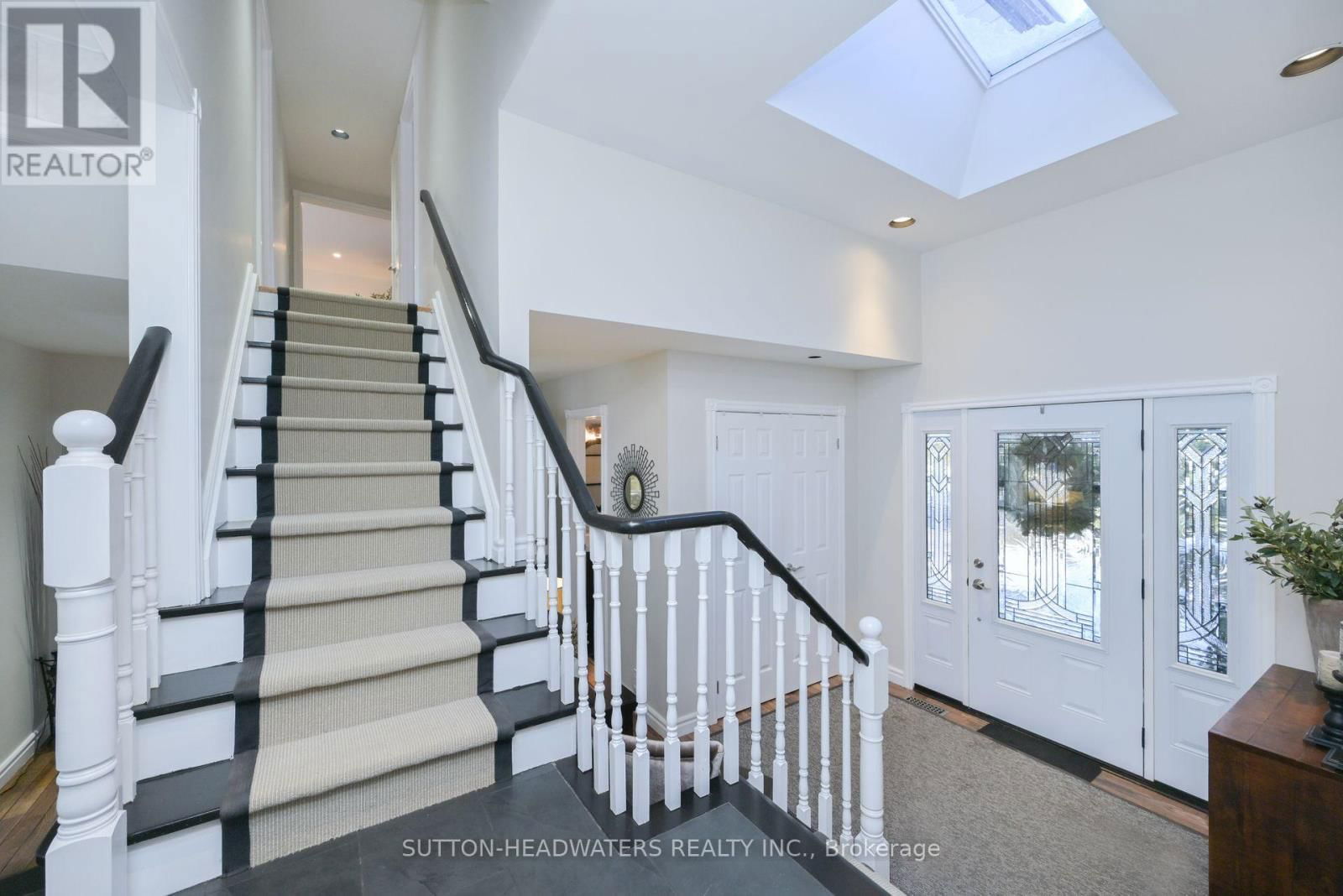 563 RIVER ROAD Image 23