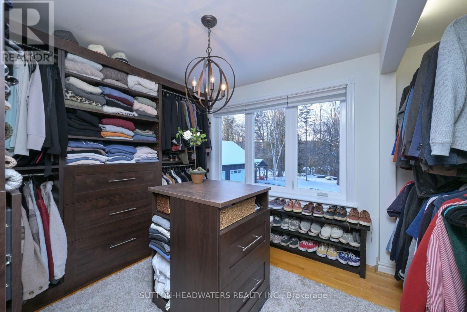 563 RIVER ROAD Image 28