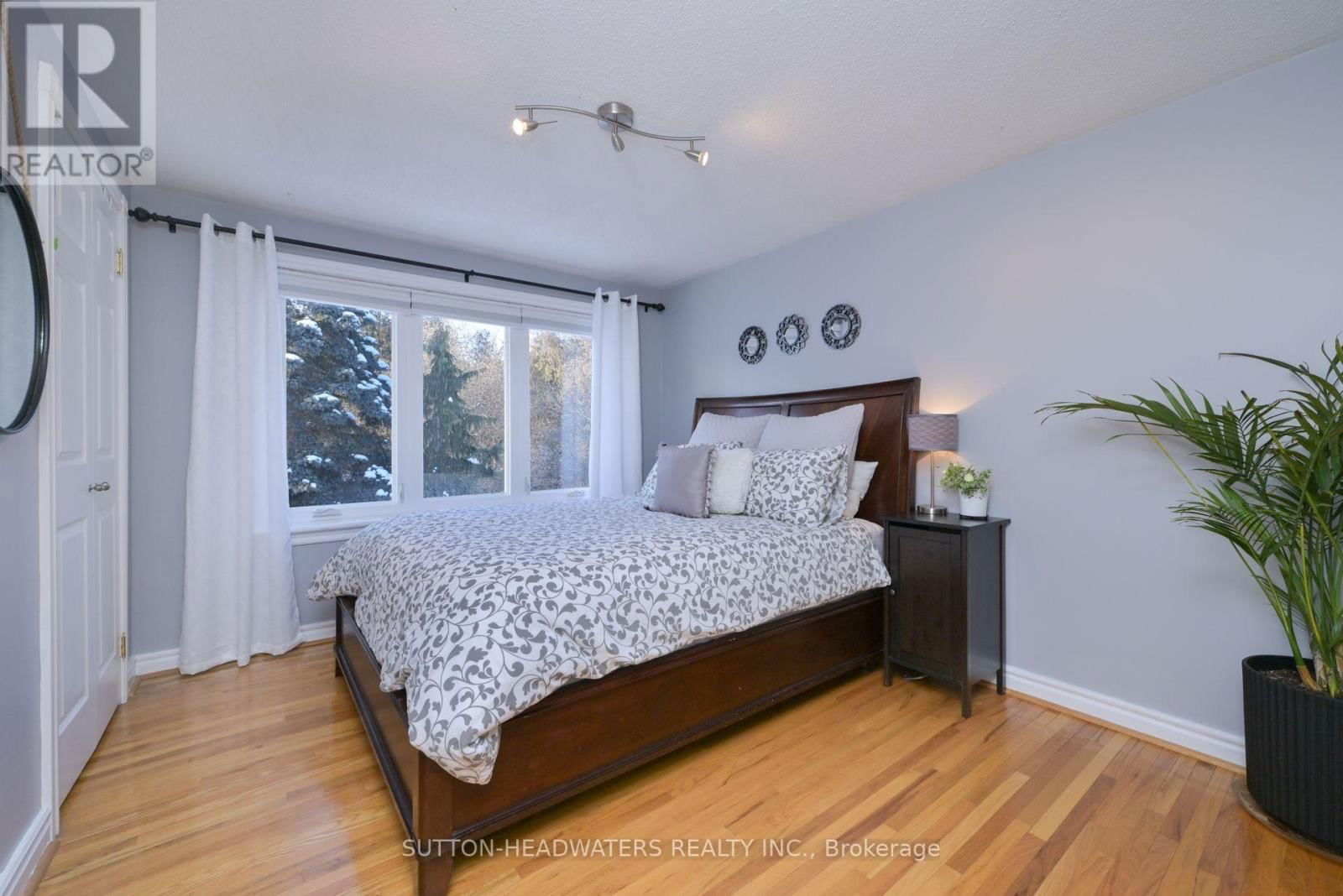 563 RIVER ROAD Image 29