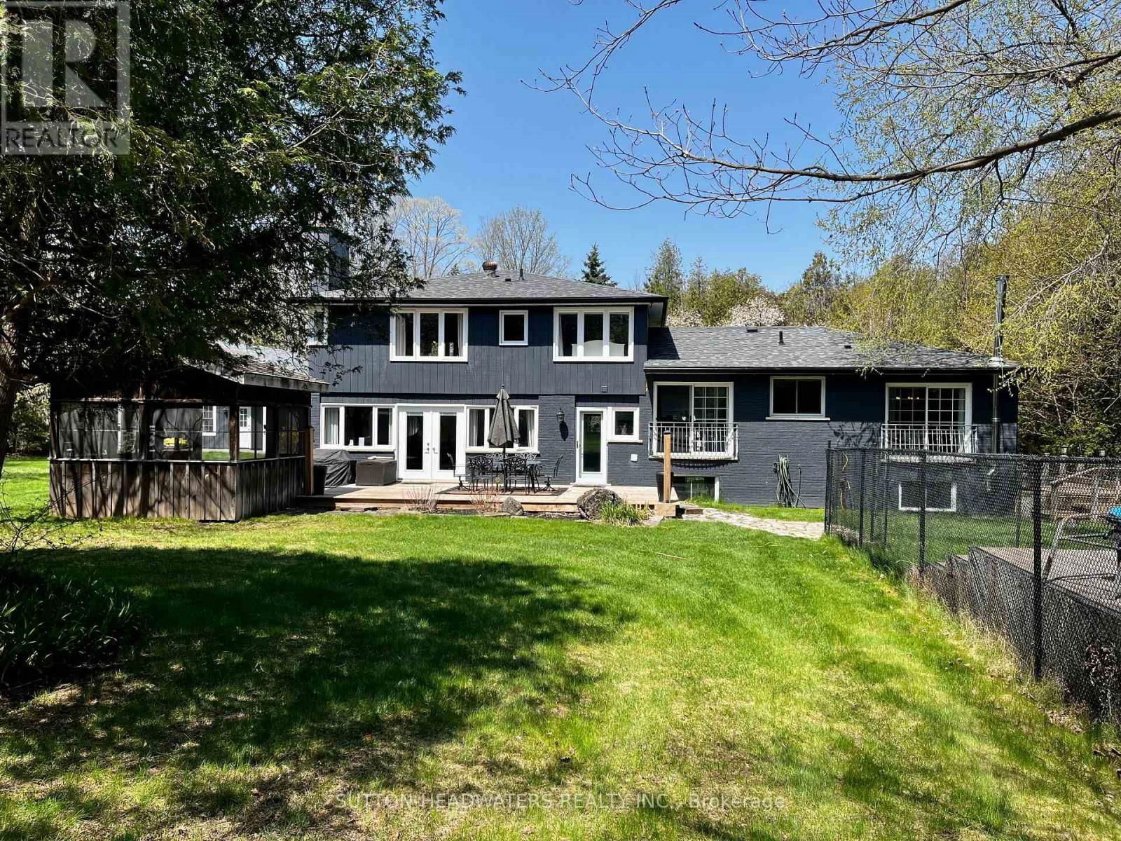 563 RIVER ROAD Image 3