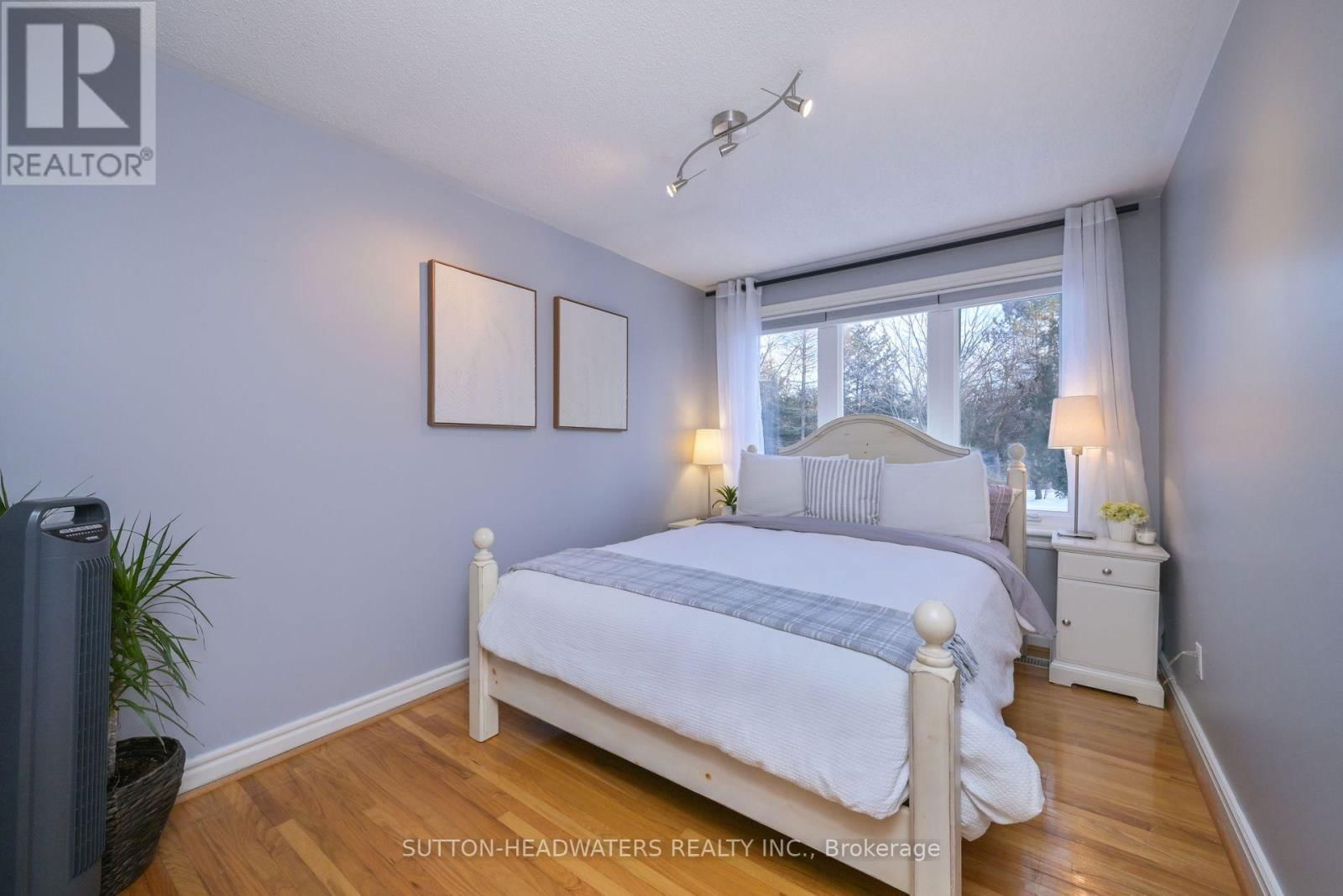 563 RIVER ROAD Image 32