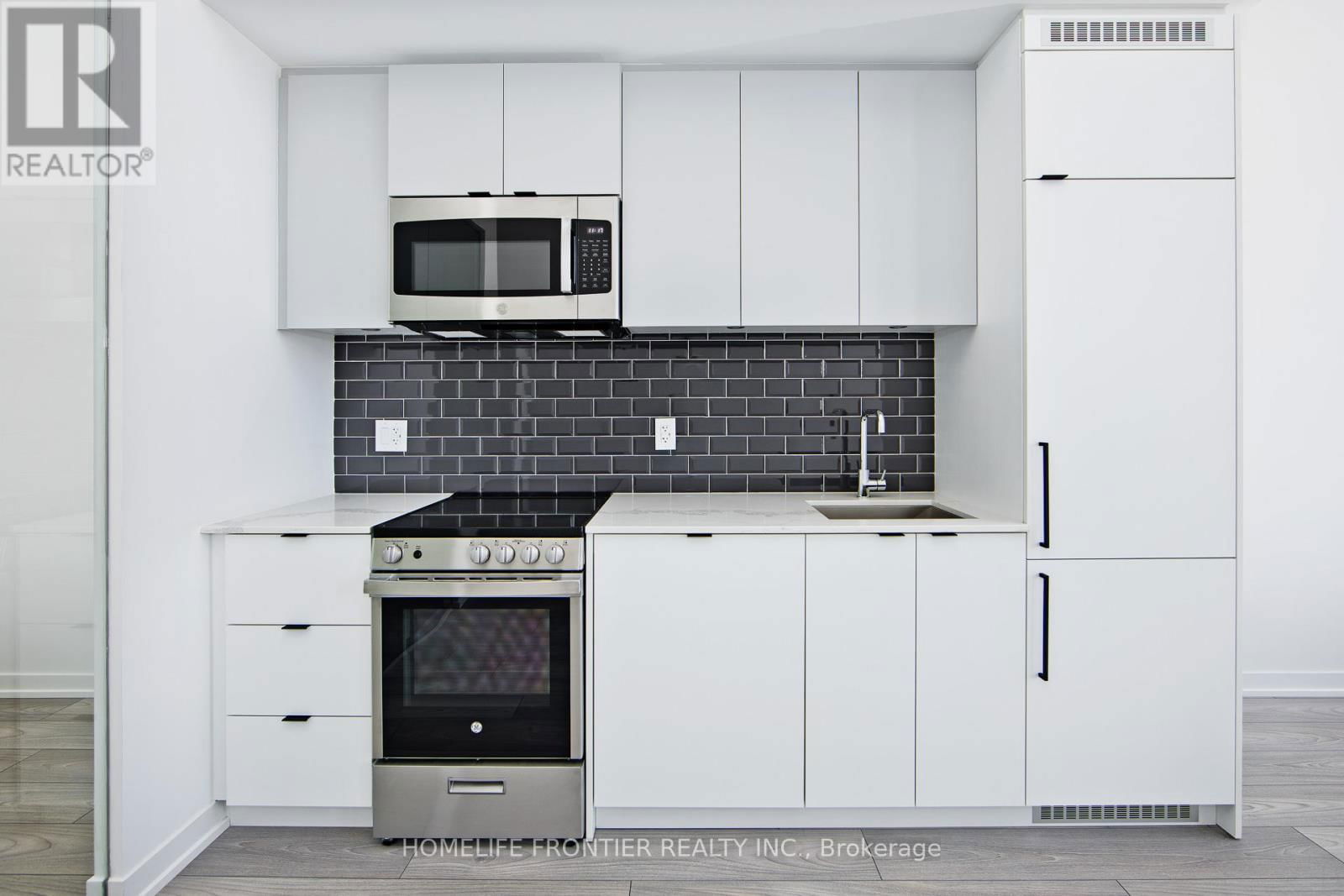 207 - 285 DUFFERIN STREET Image 6