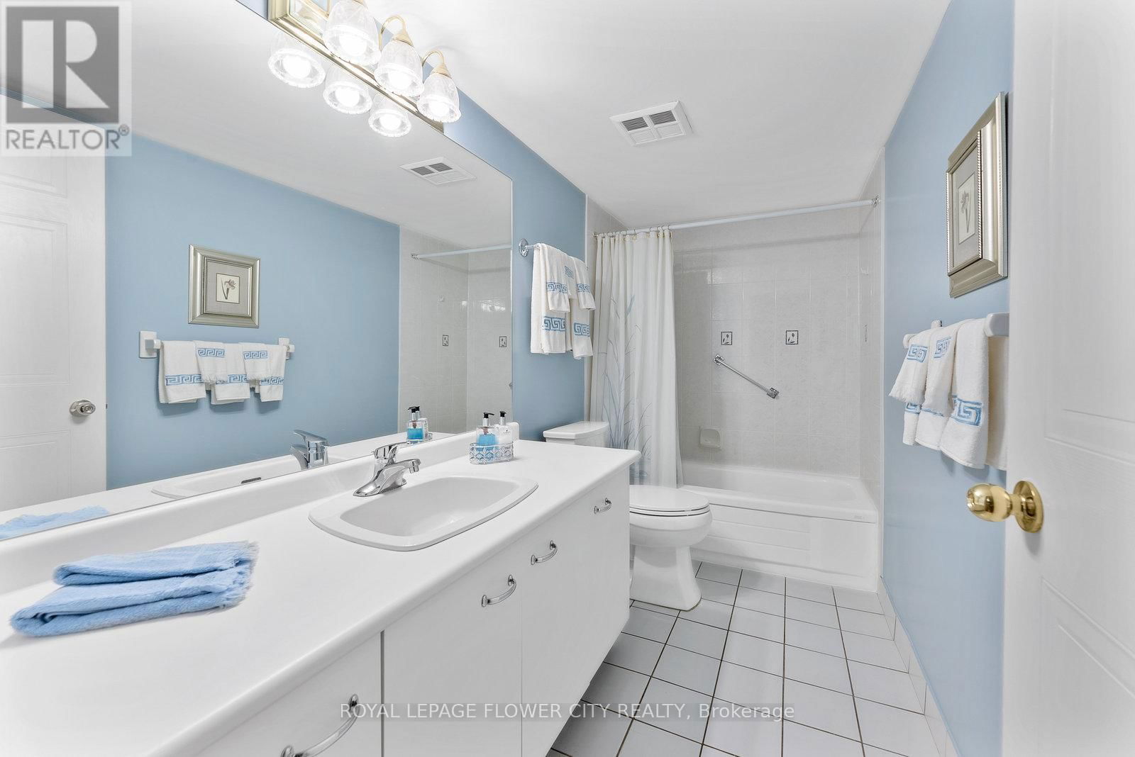 701 - 1500 GRAZIA COURT NORTH Image 35