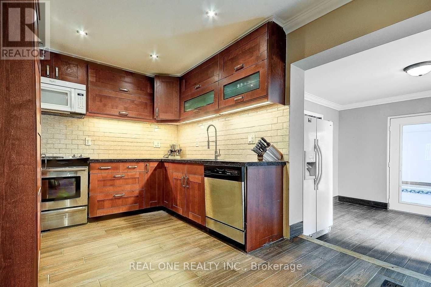 30 HERKLEY DRIVE Image 13