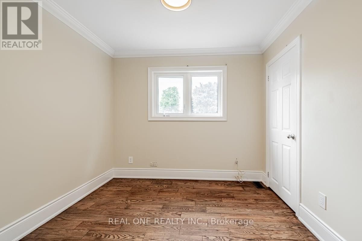 30 HERKLEY DRIVE Image 21