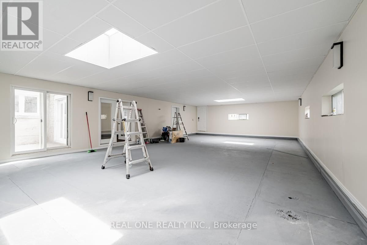 30 HERKLEY DRIVE Image 22