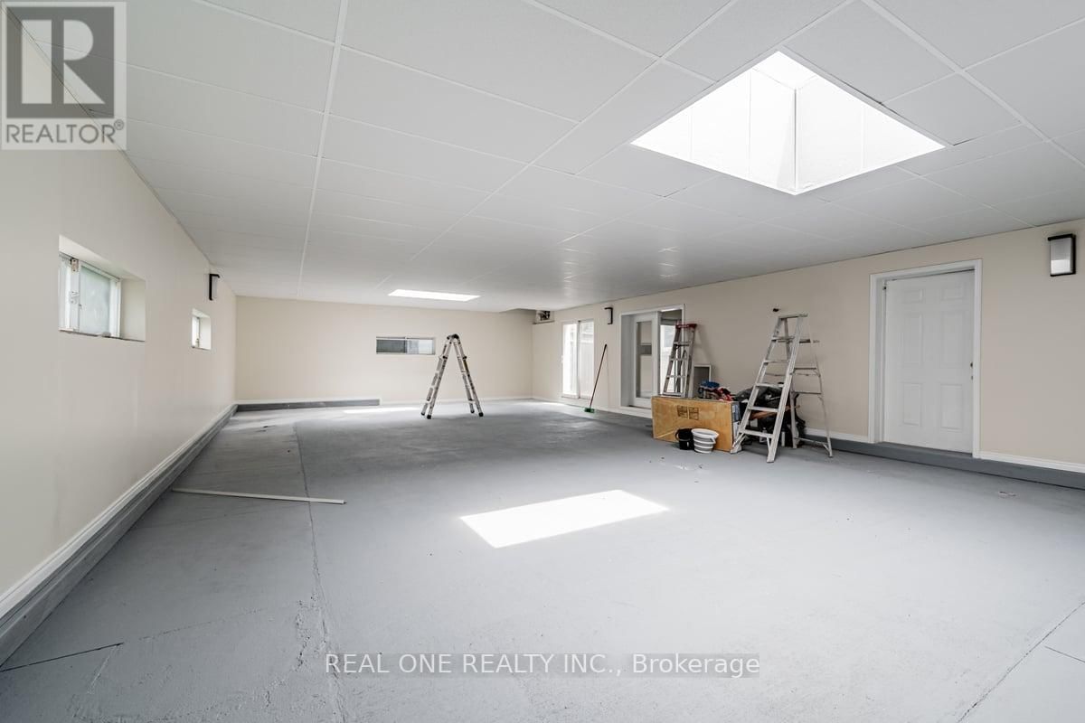30 HERKLEY DRIVE Image 28