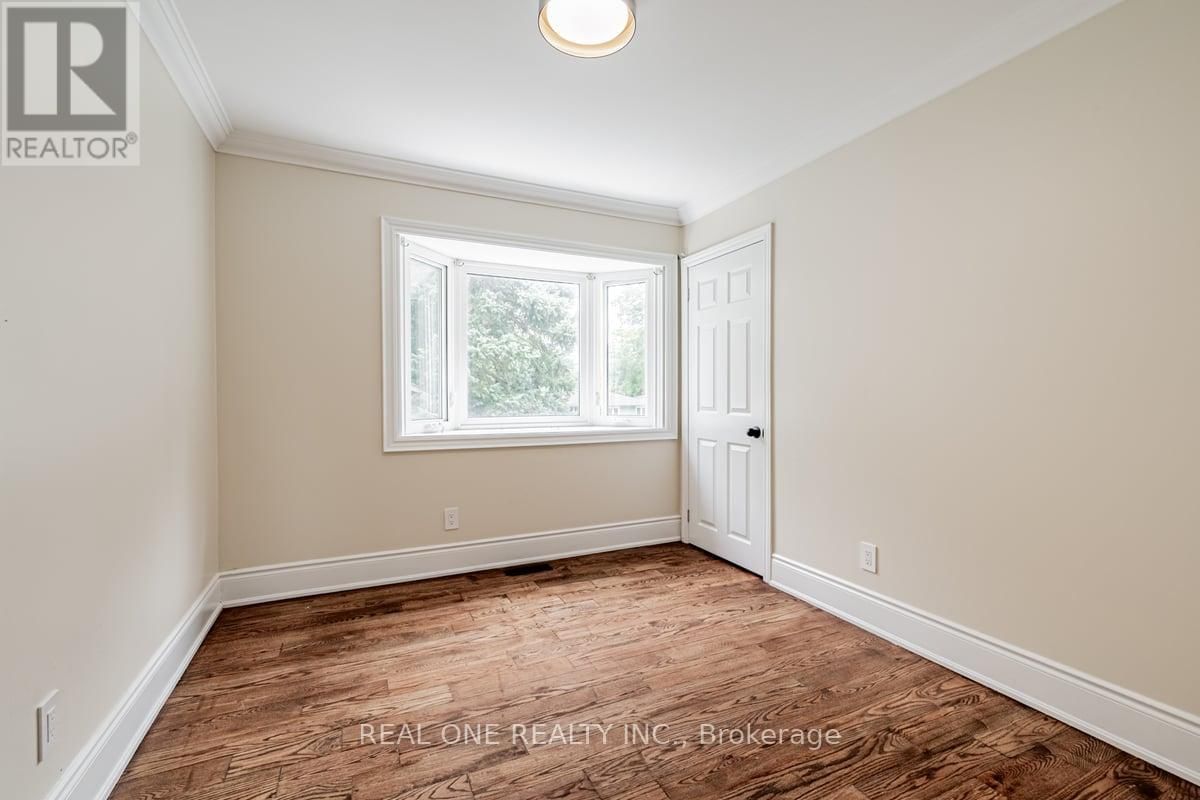 30 HERKLEY DRIVE Image 9