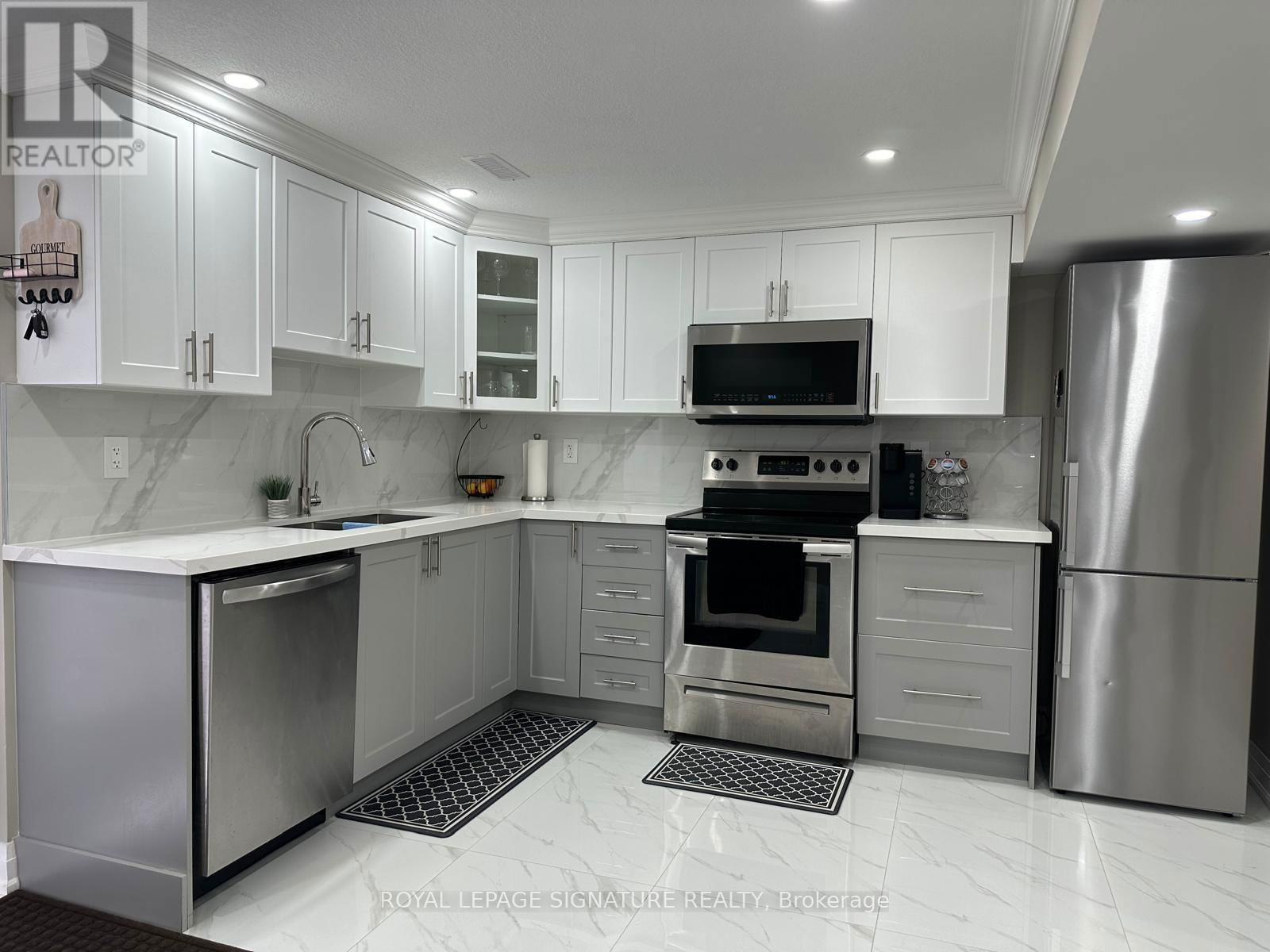 Lower - 101 BOTAVIA DOWNS DRIVE Image 3
