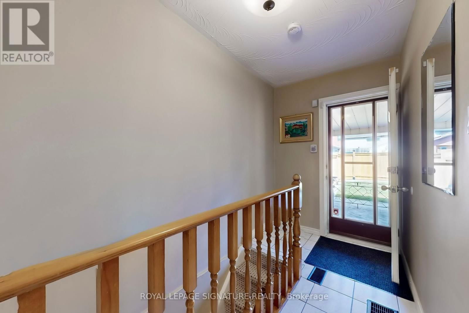 12 ROWNTREE AVENUE Image 18