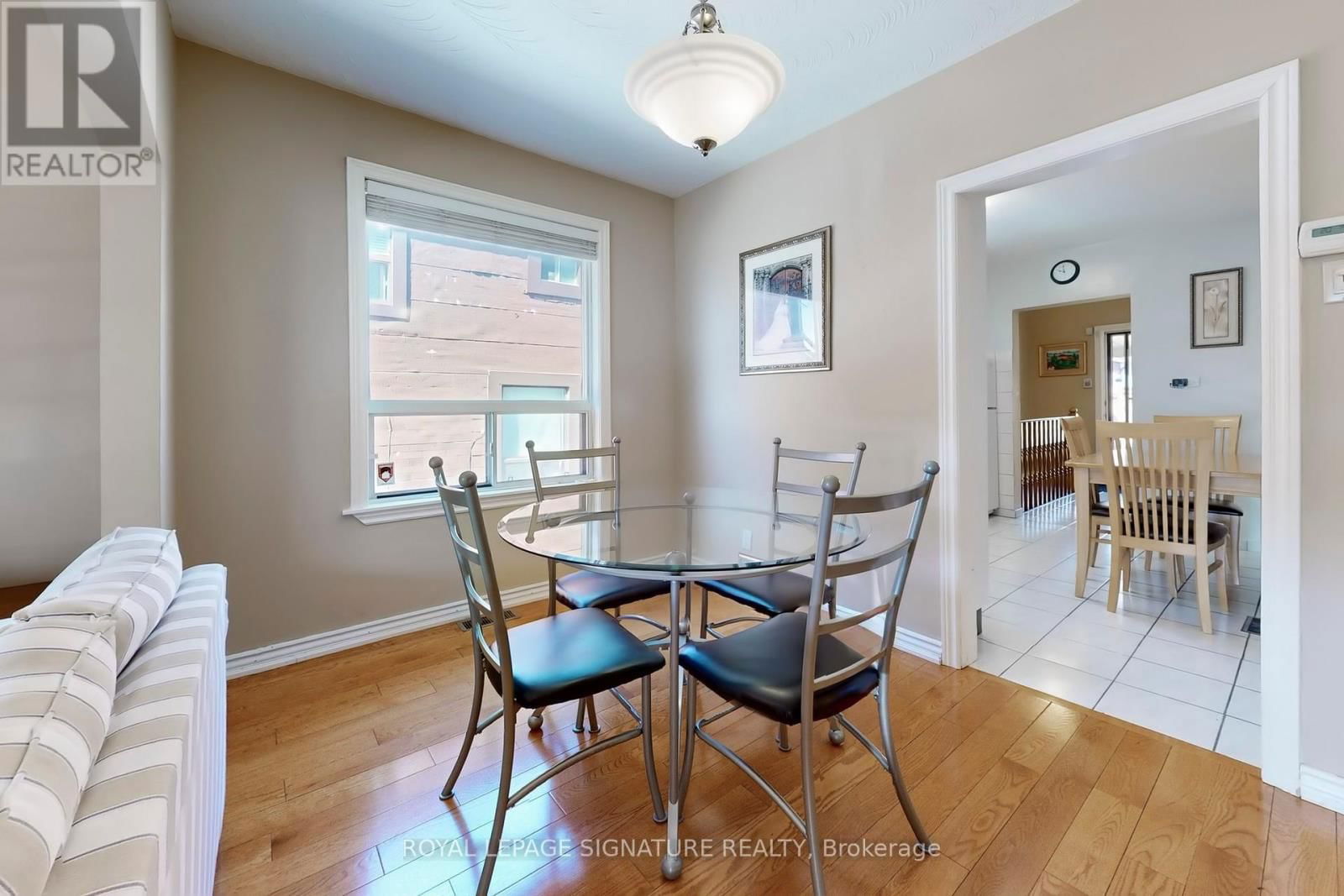 12 ROWNTREE AVENUE Image 8