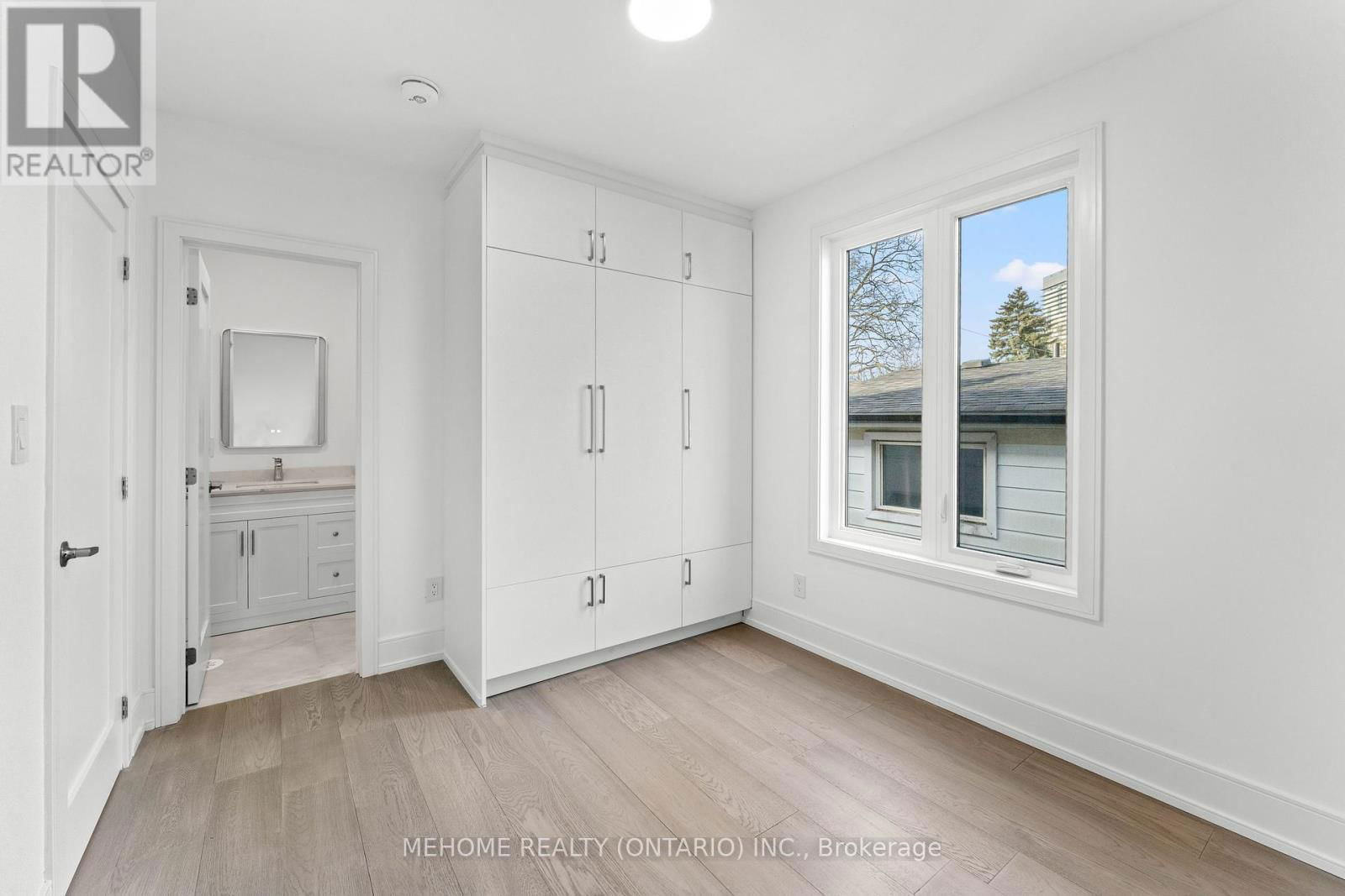 46 WILLIAM STREET Image 21
