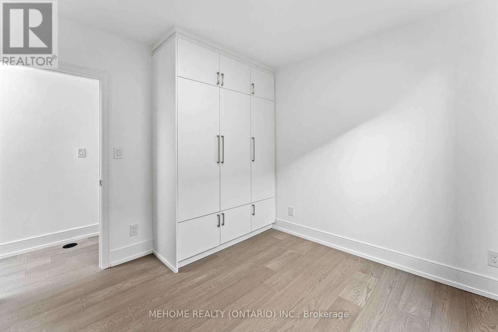 46 WILLIAM STREET Image 23