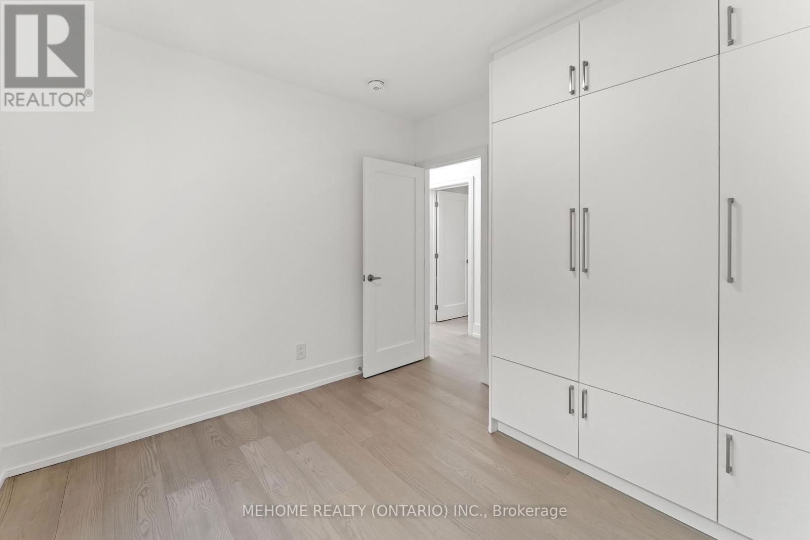 46 WILLIAM STREET Image 24
