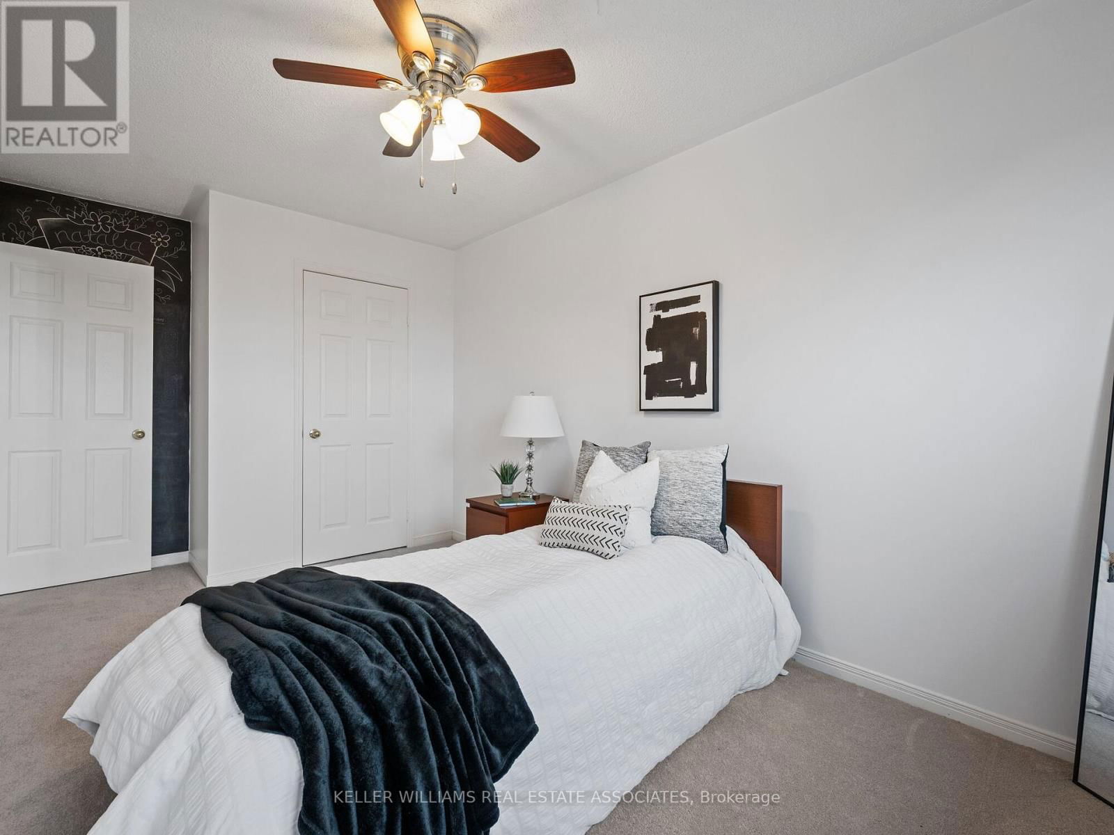 144 GENESEE DRIVE Image 17