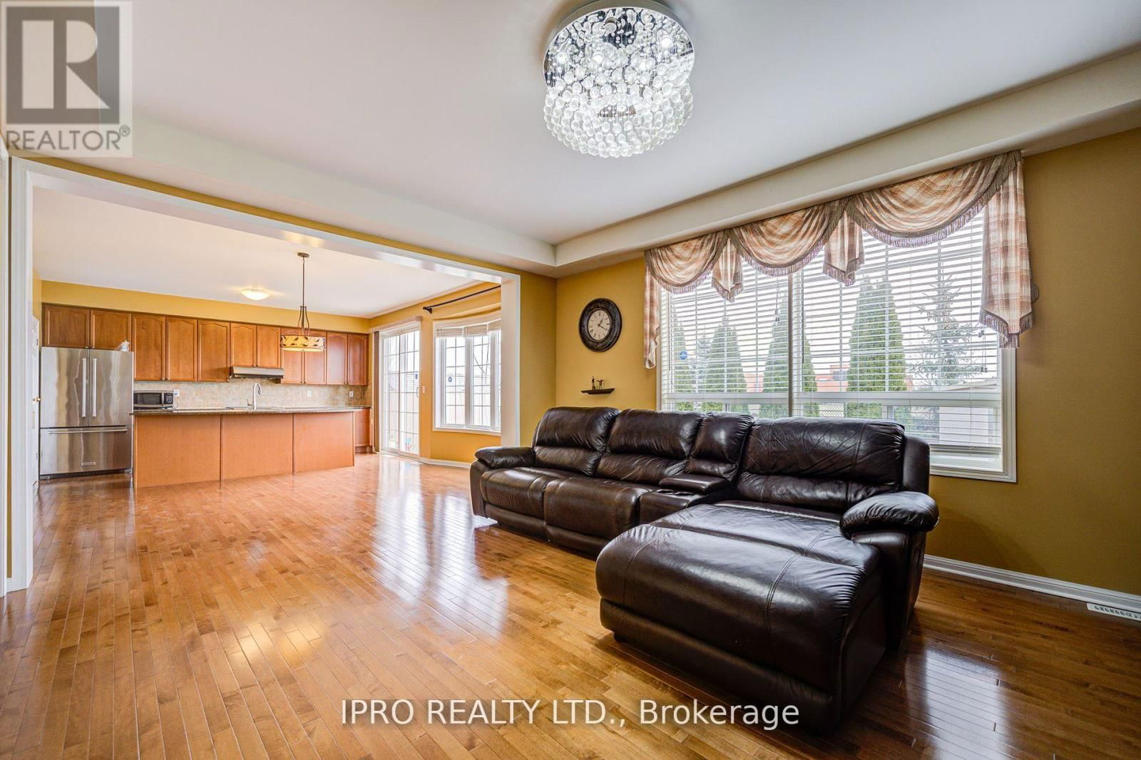 7 BONAVISTA DRIVE Image 12