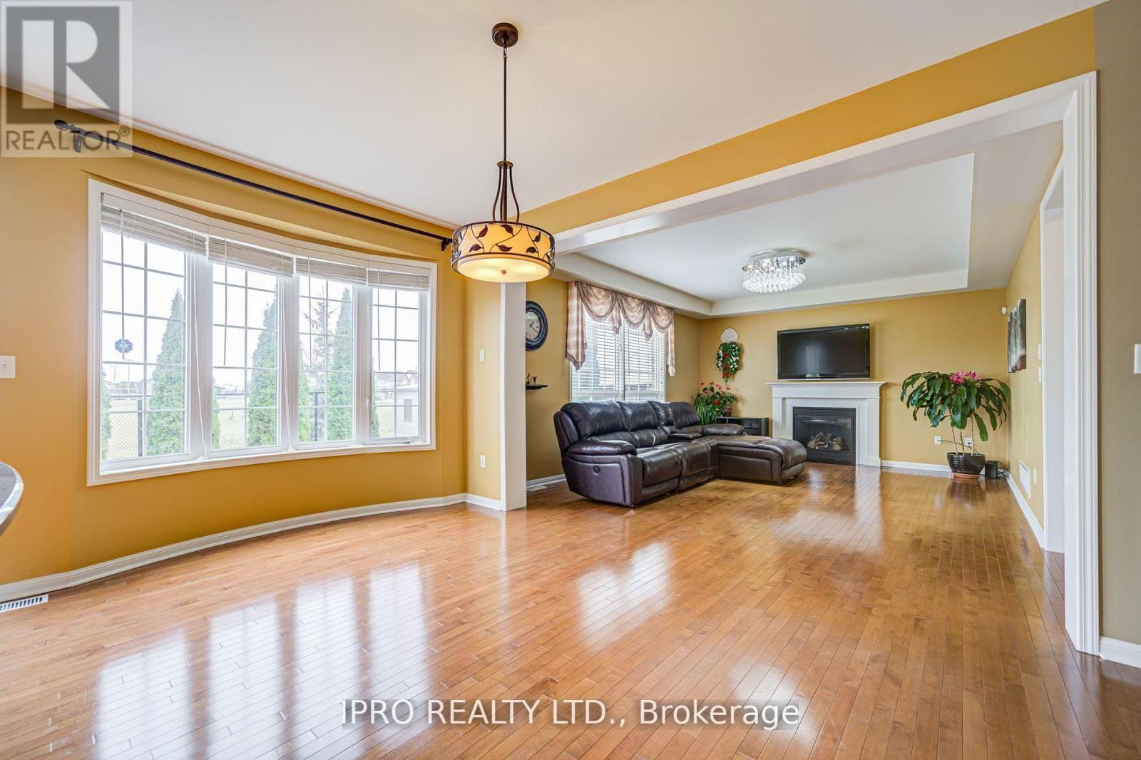 7 BONAVISTA DRIVE Image 14