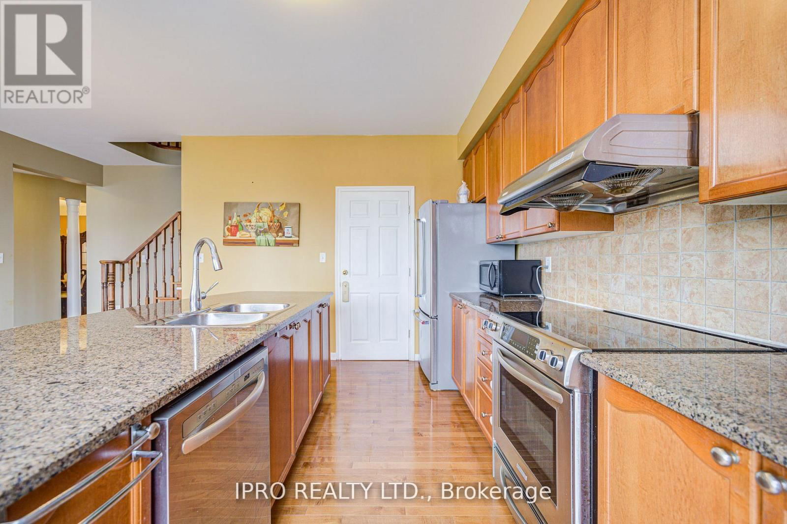 7 BONAVISTA DRIVE Image 17