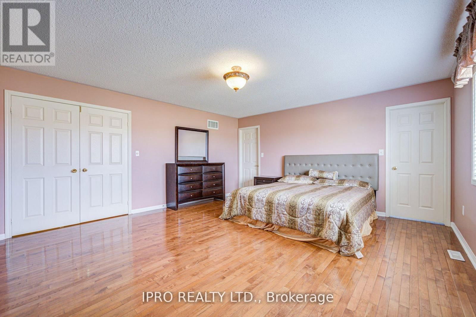 7 BONAVISTA DRIVE Image 22