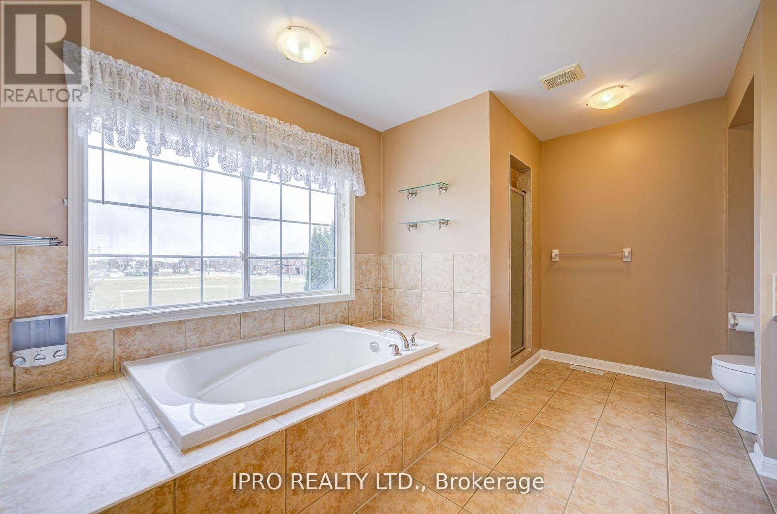 7 BONAVISTA DRIVE Image 25