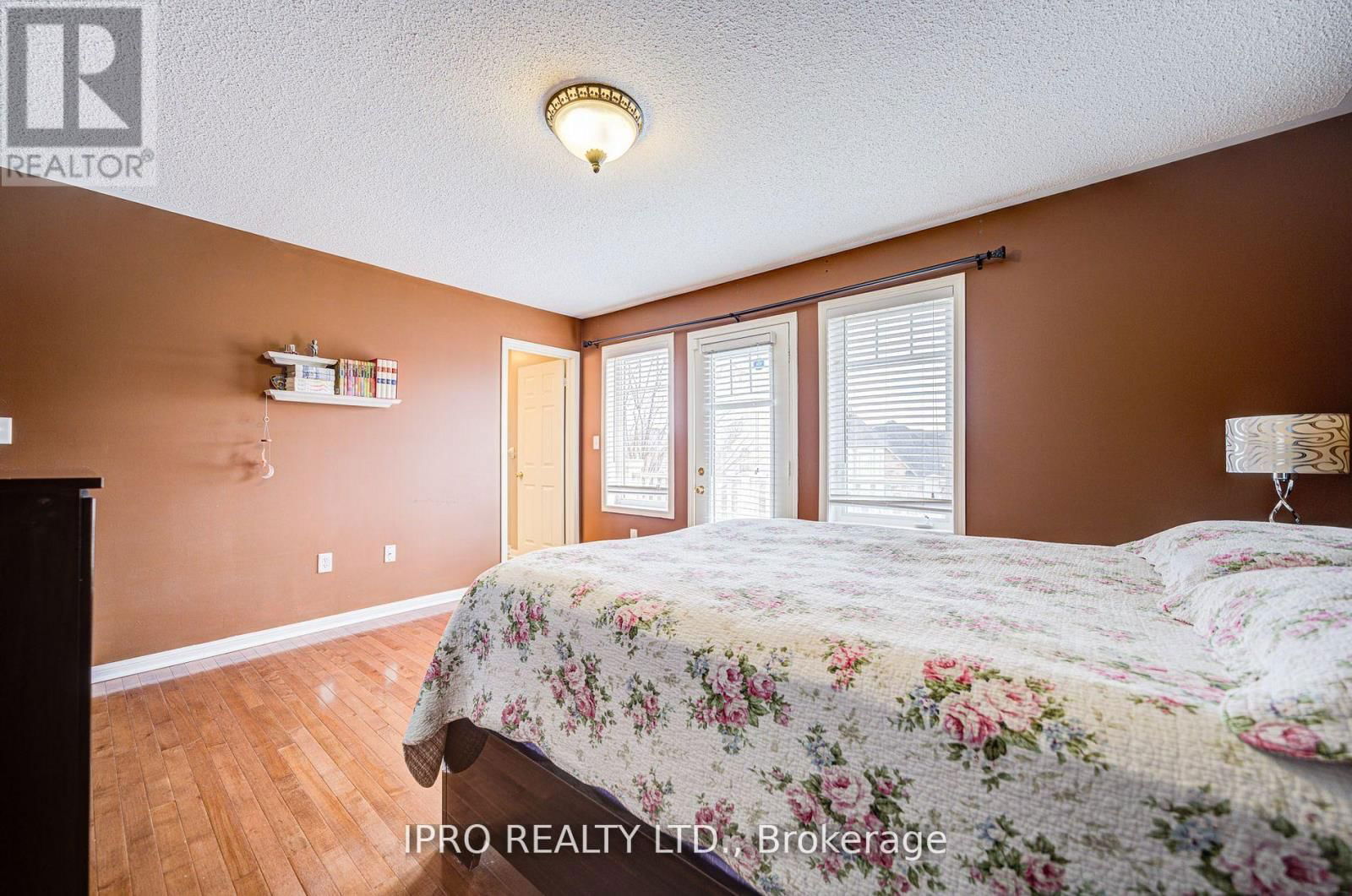 7 BONAVISTA DRIVE Image 31