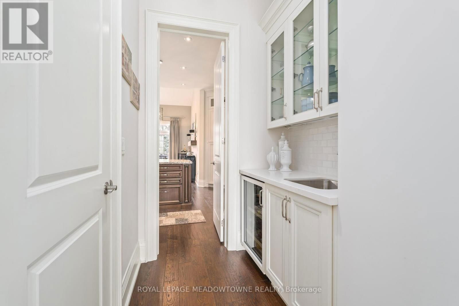 32 AINLEY TRAIL Image 12