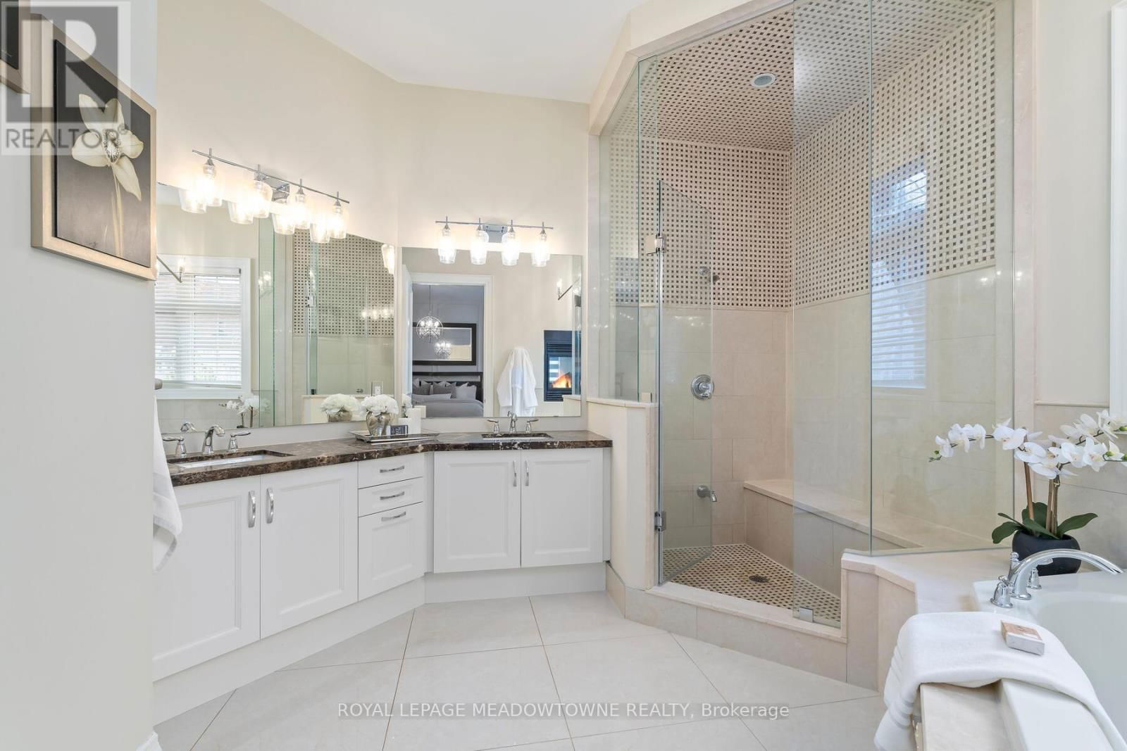 32 AINLEY TRAIL Image 17