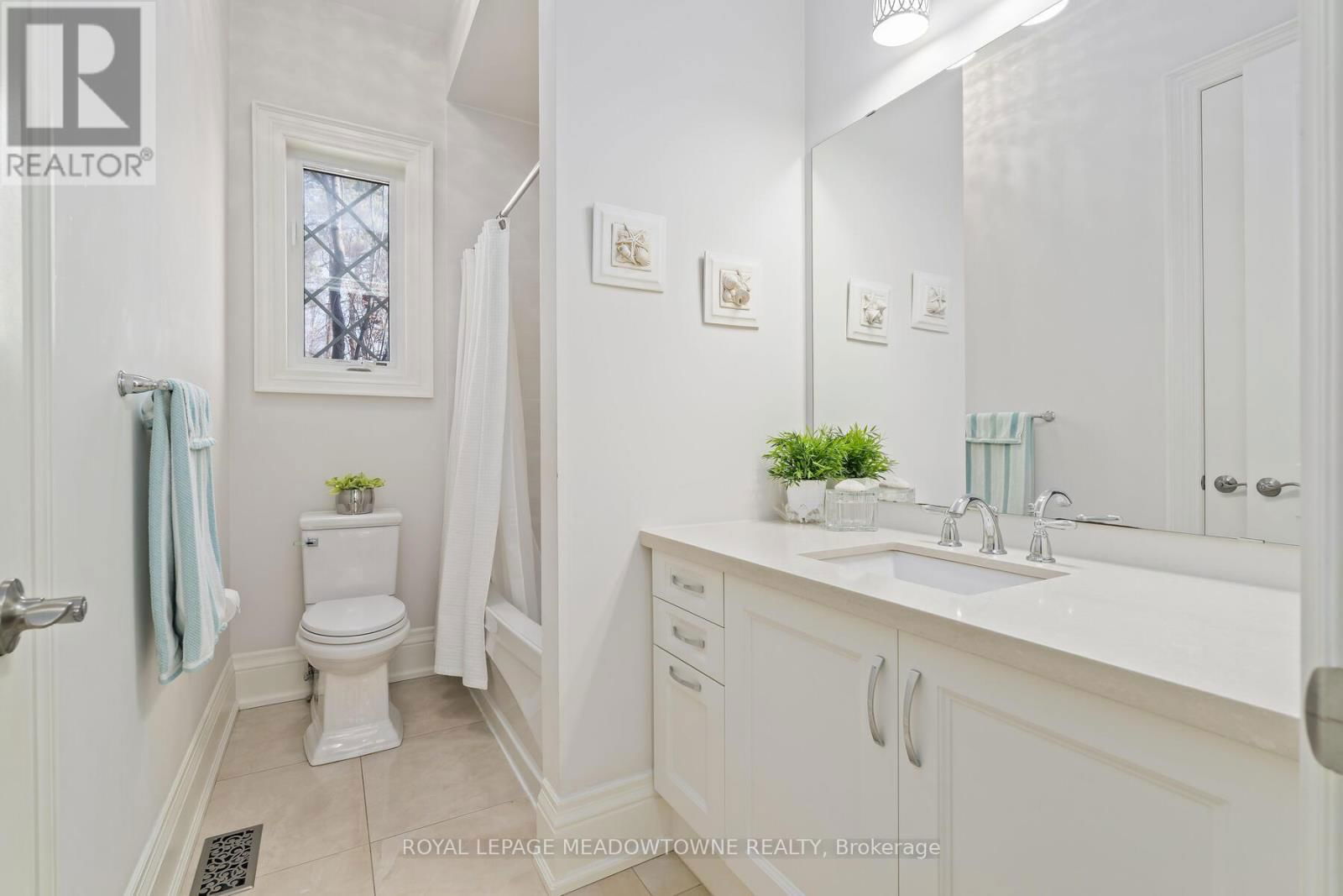 32 AINLEY TRAIL Image 21