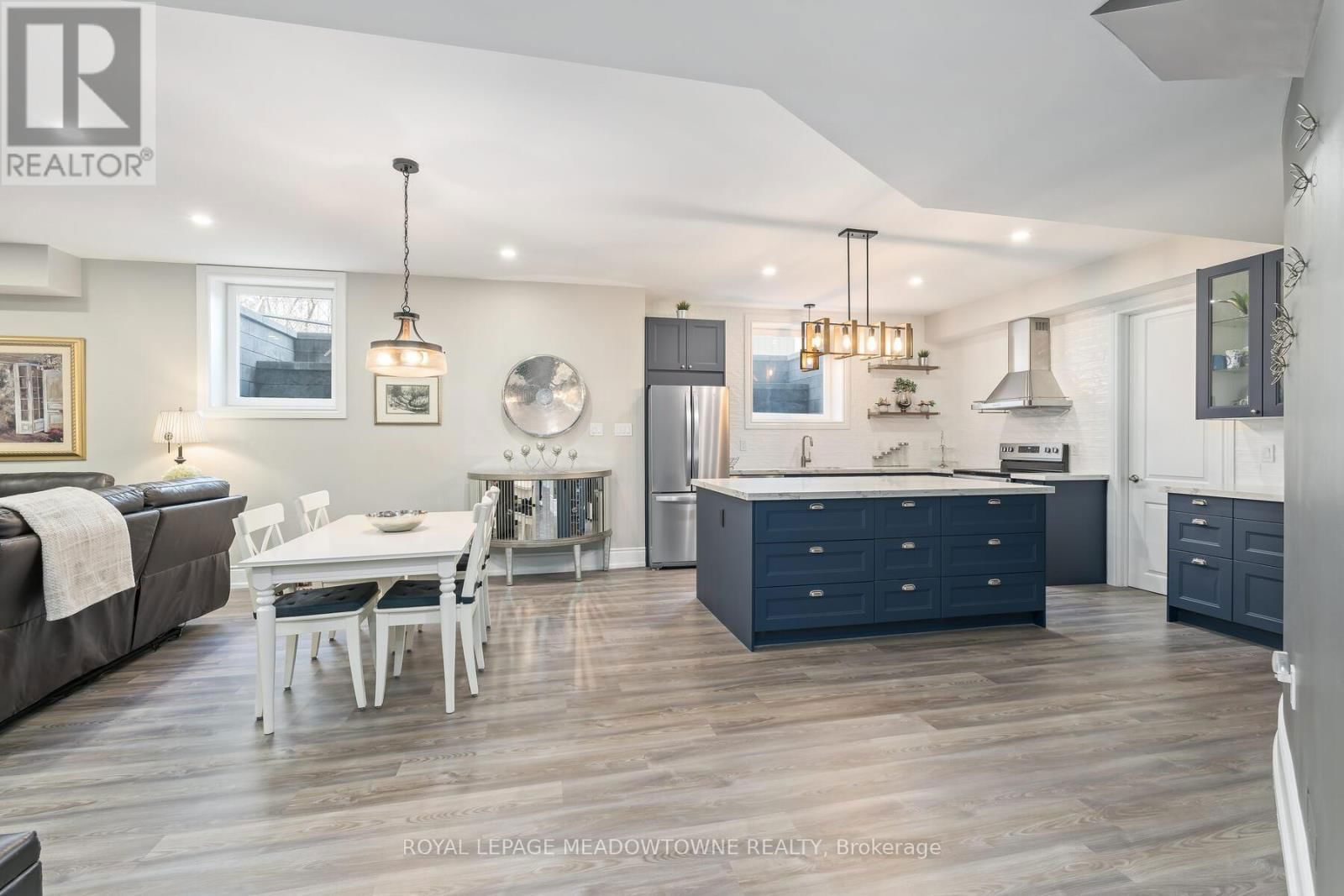32 AINLEY TRAIL Image 29