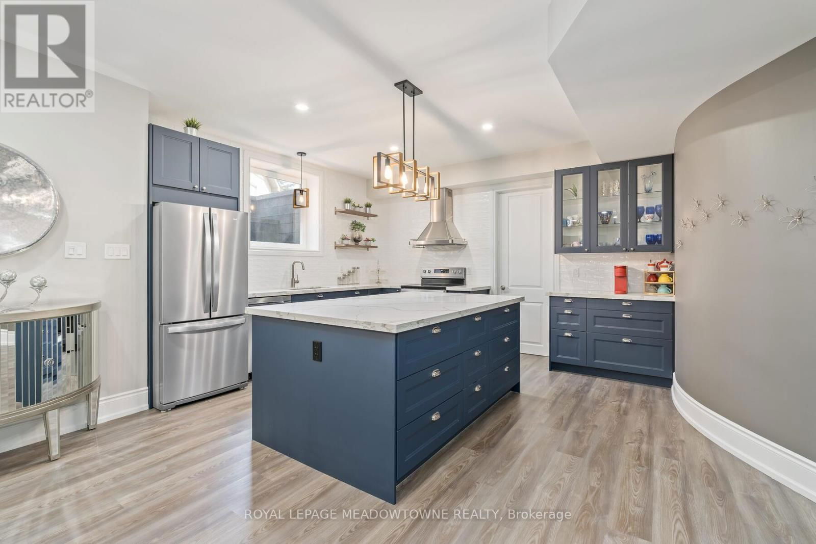 32 AINLEY TRAIL Image 30