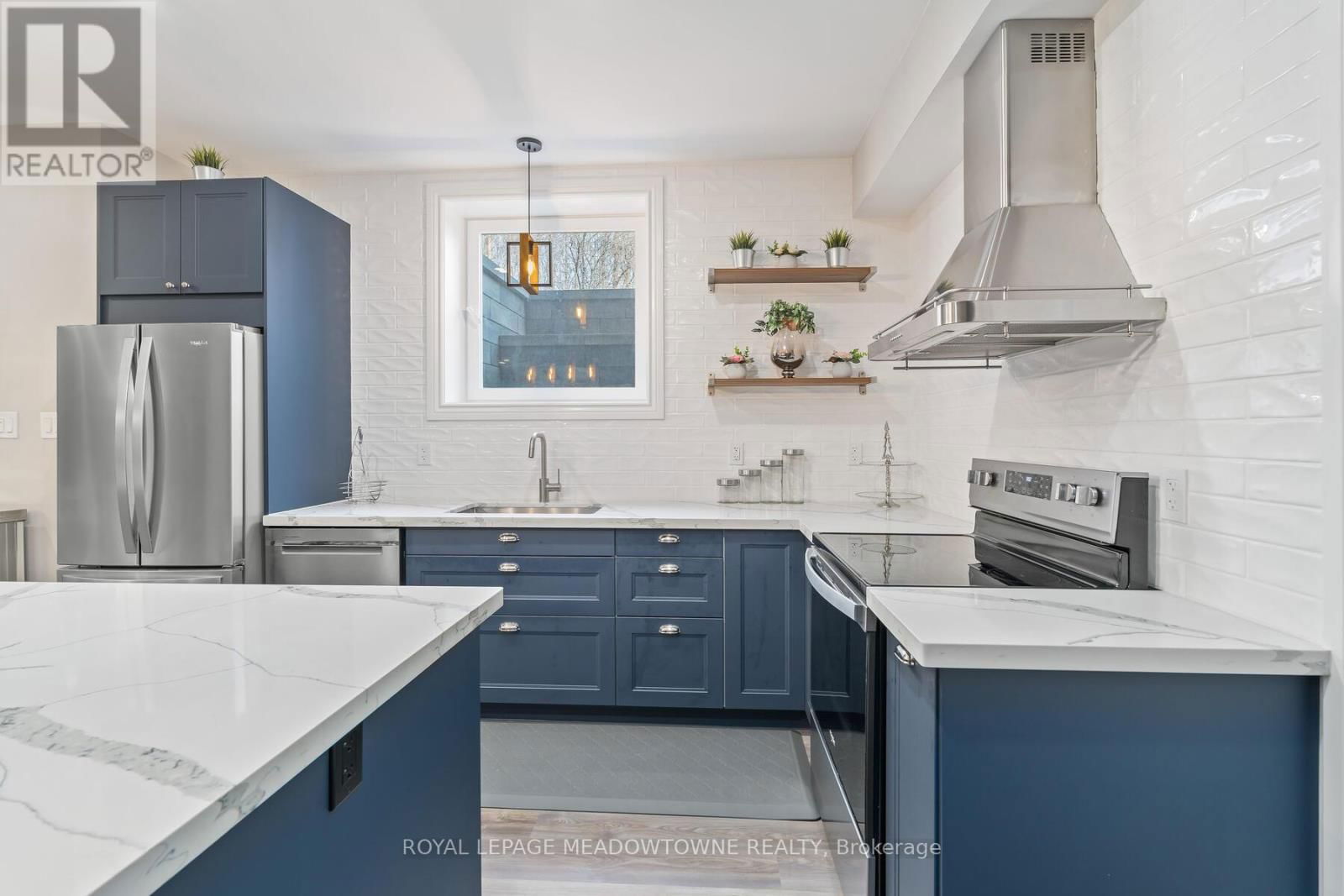 32 AINLEY TRAIL Image 32