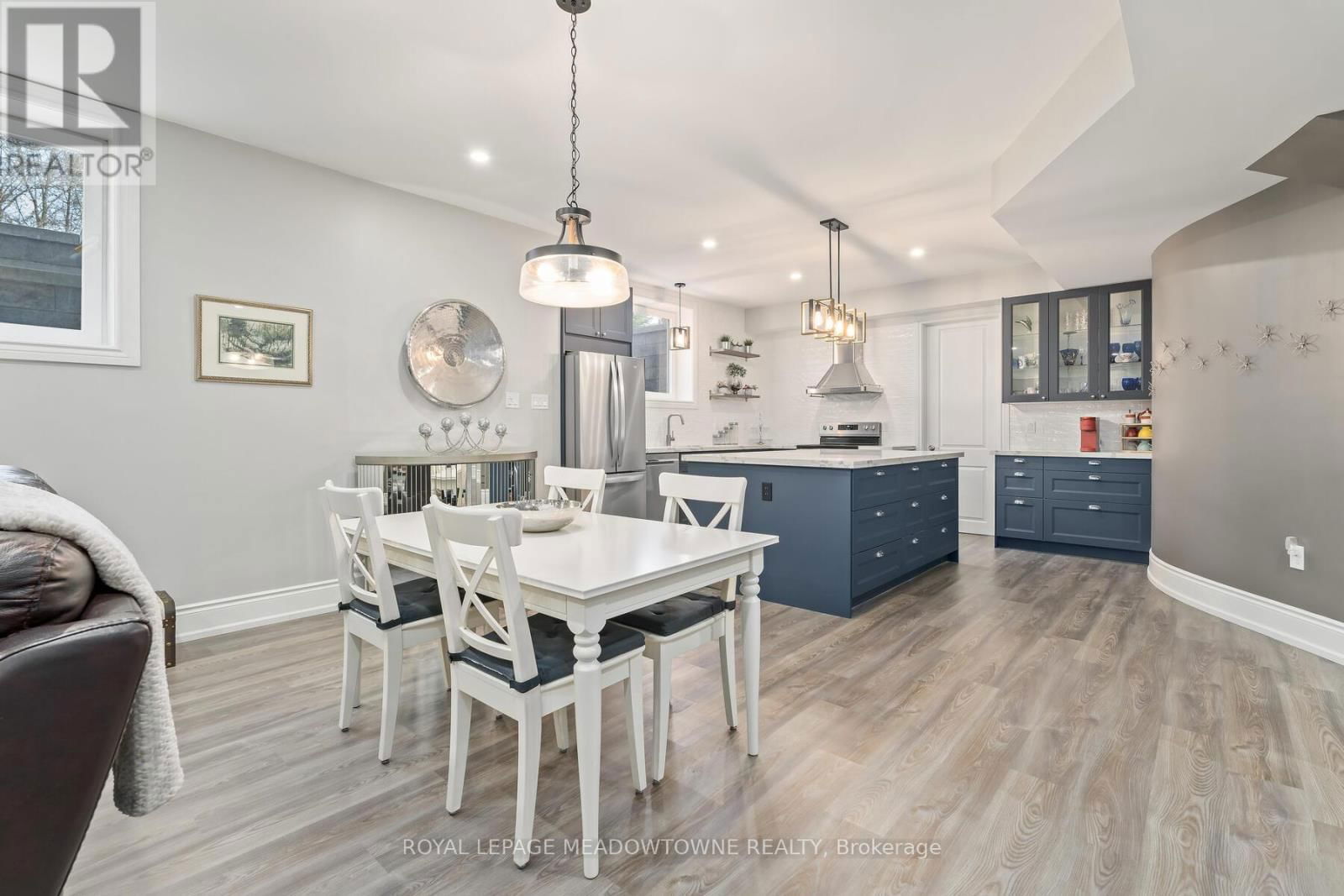 32 AINLEY TRAIL Image 34