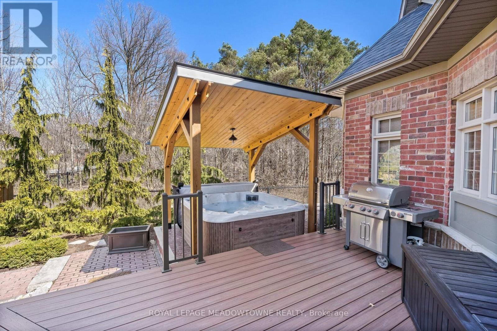 32 AINLEY TRAIL Image 44