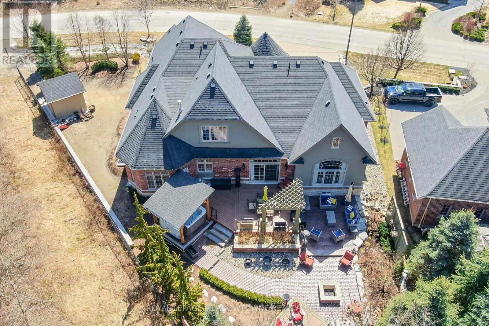 32 AINLEY TRAIL Image 50