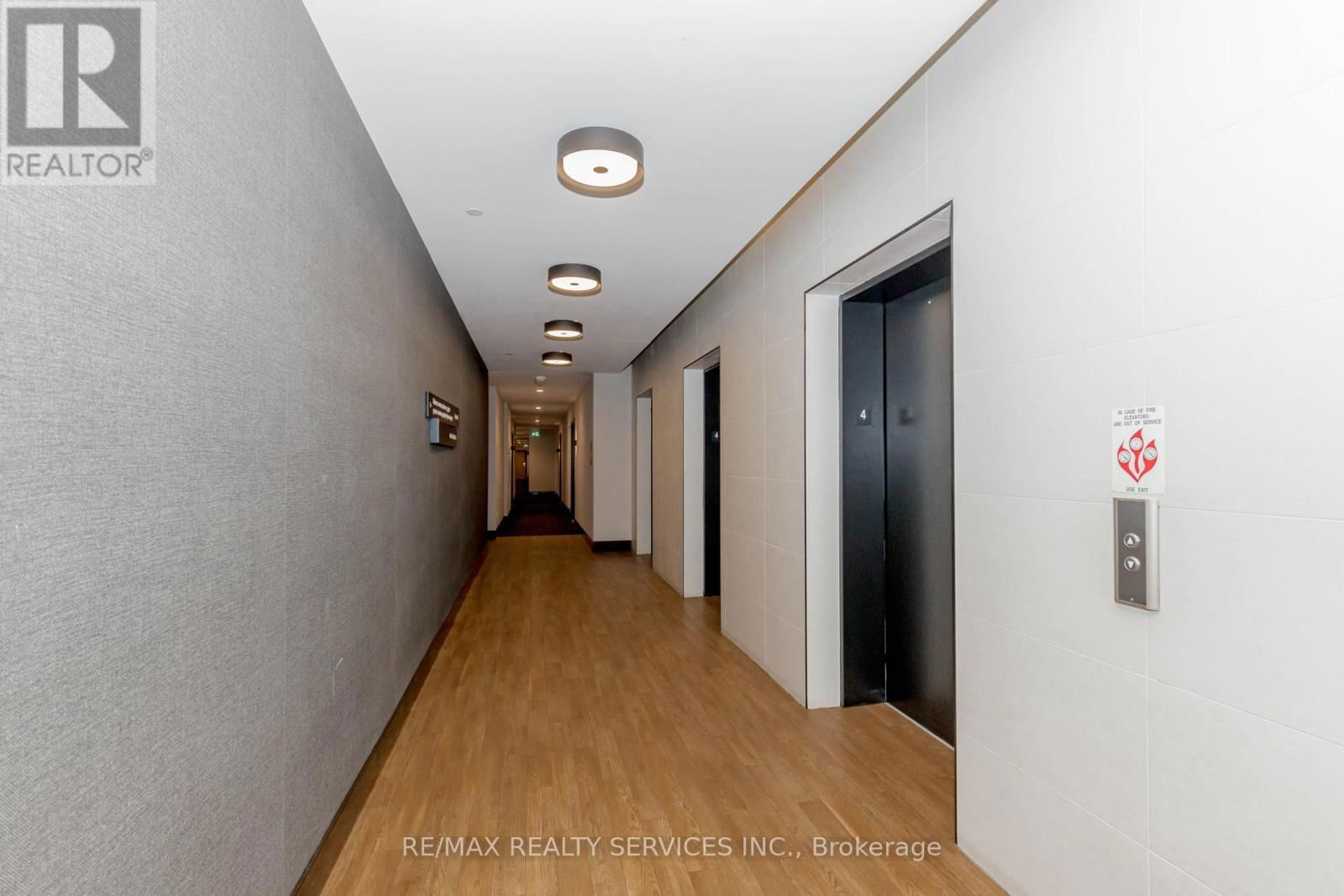 412 - 2520 EGLINGTON AVENUE WEST Image 11