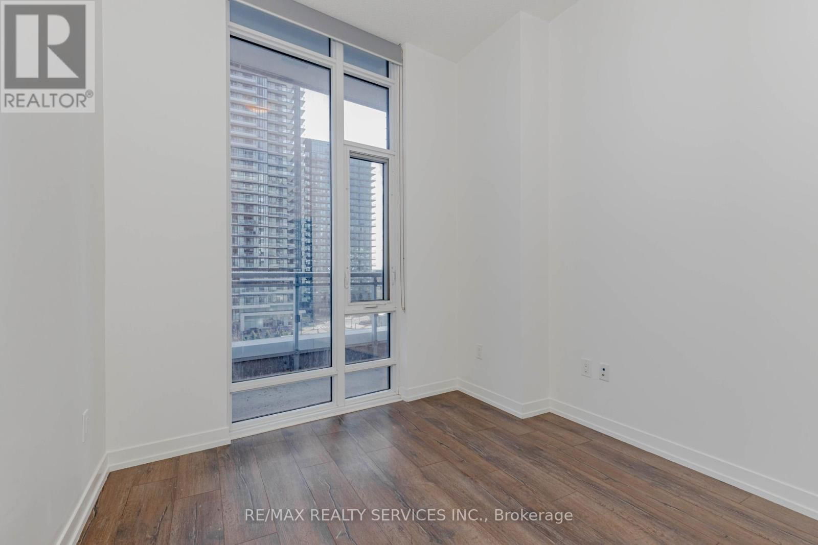 412 - 2520 EGLINGTON AVENUE WEST Image 36