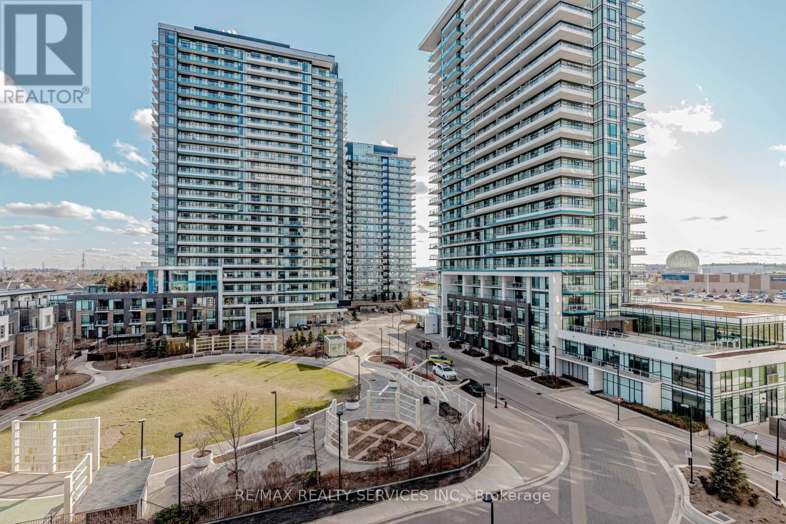 412 - 2520 EGLINGTON AVENUE WEST Image 44