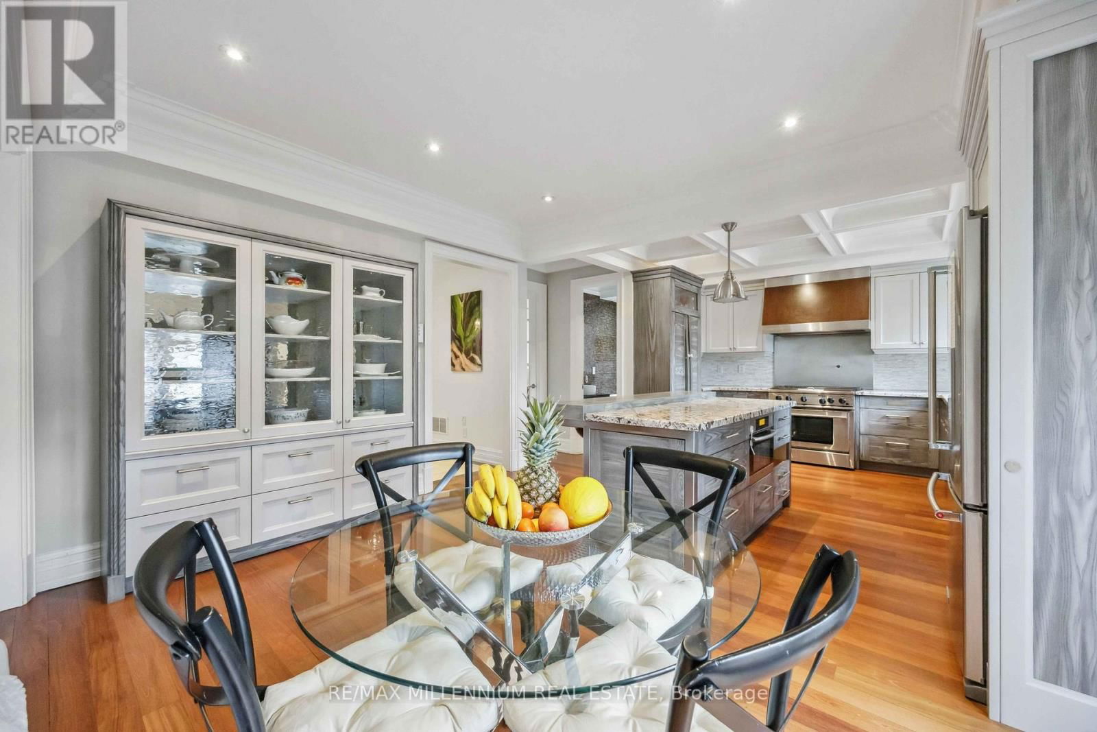 55 BURROWS AVENUE Image 18