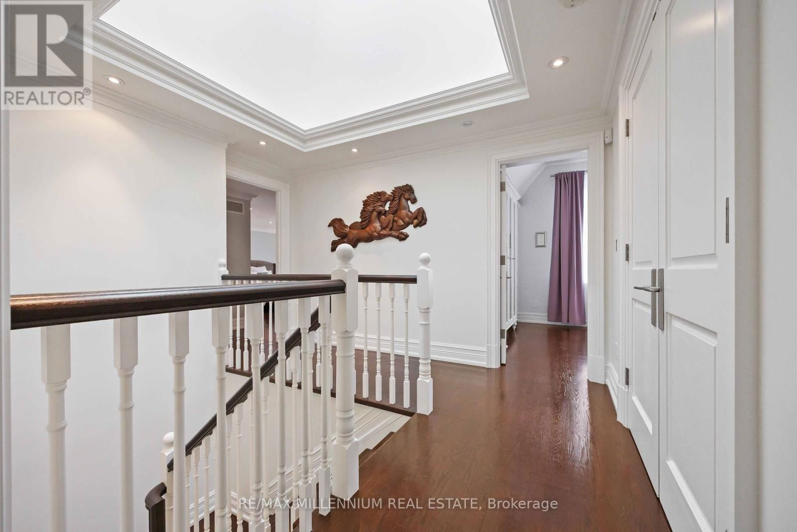 55 BURROWS AVENUE Image 25