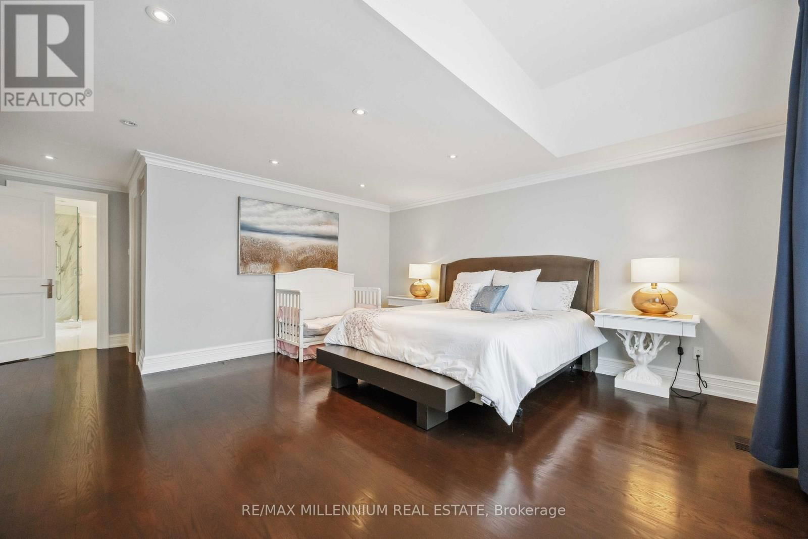 55 BURROWS AVENUE Image 26