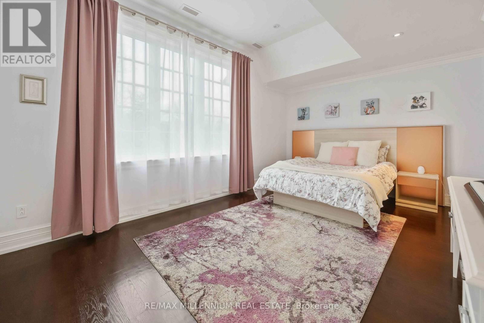 55 BURROWS AVENUE Image 31