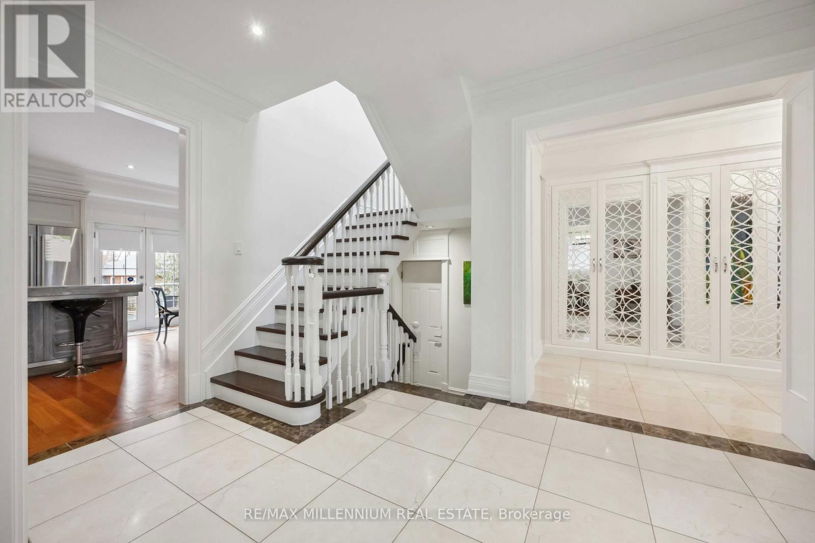 55 BURROWS AVENUE Image 7