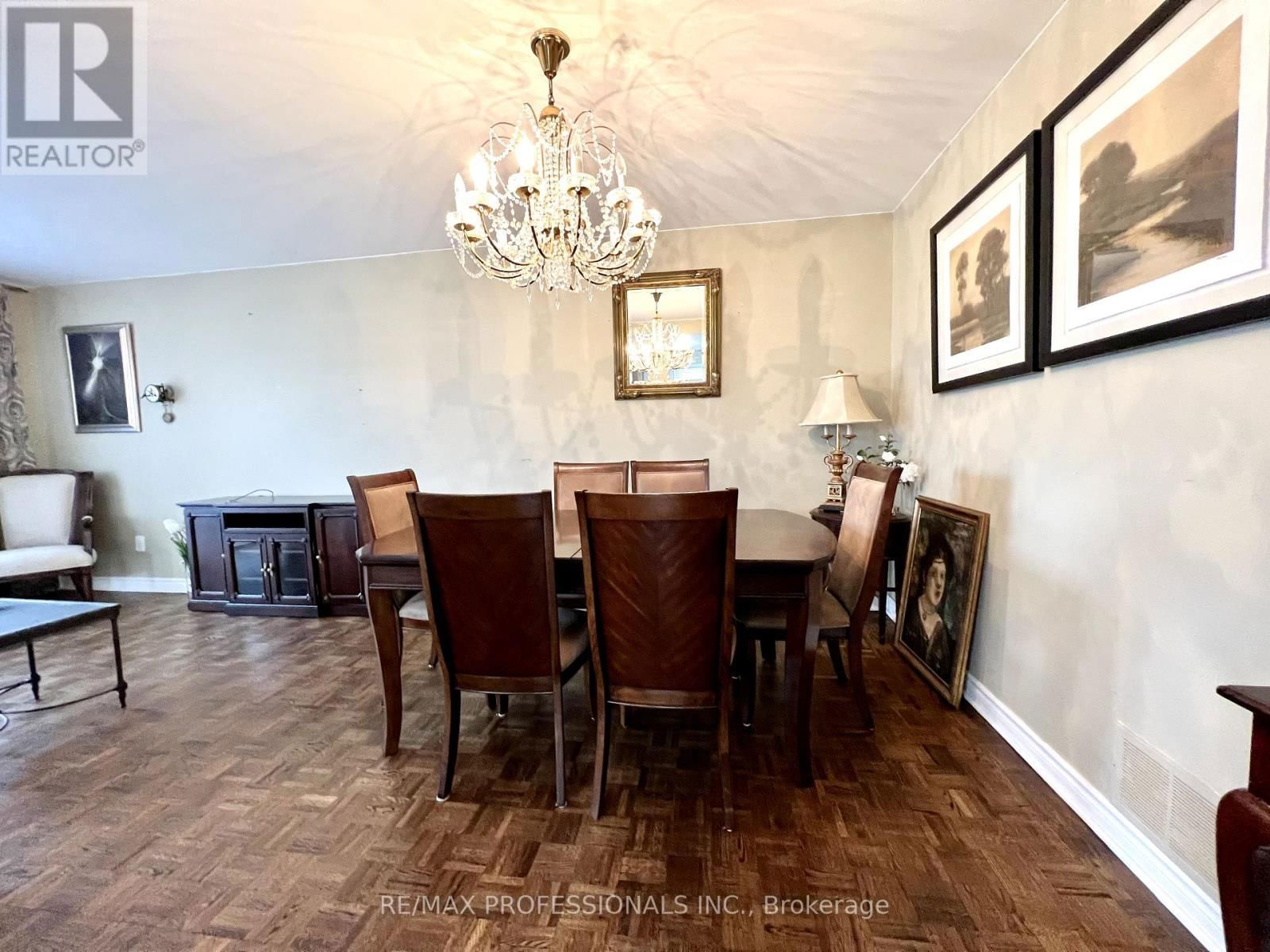 Main - 2545 KINGSBERRY CRESCENT Image 13