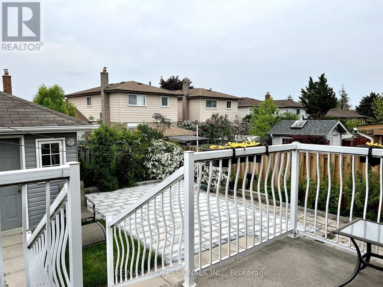 Main - 2545 KINGSBERRY CRESCENT Image 31