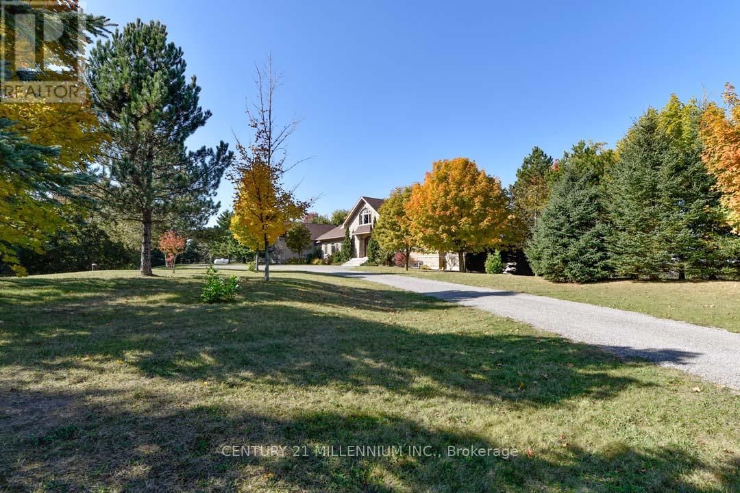 4 FLAHERTY LANE Image 13