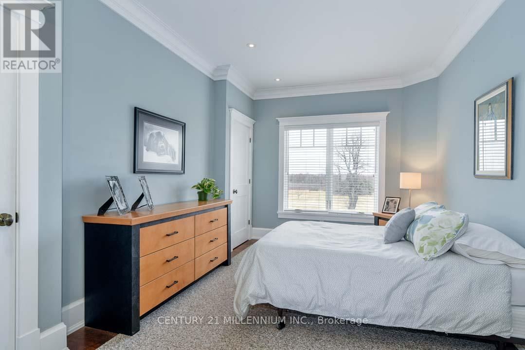 4 FLAHERTY LANE Image 36