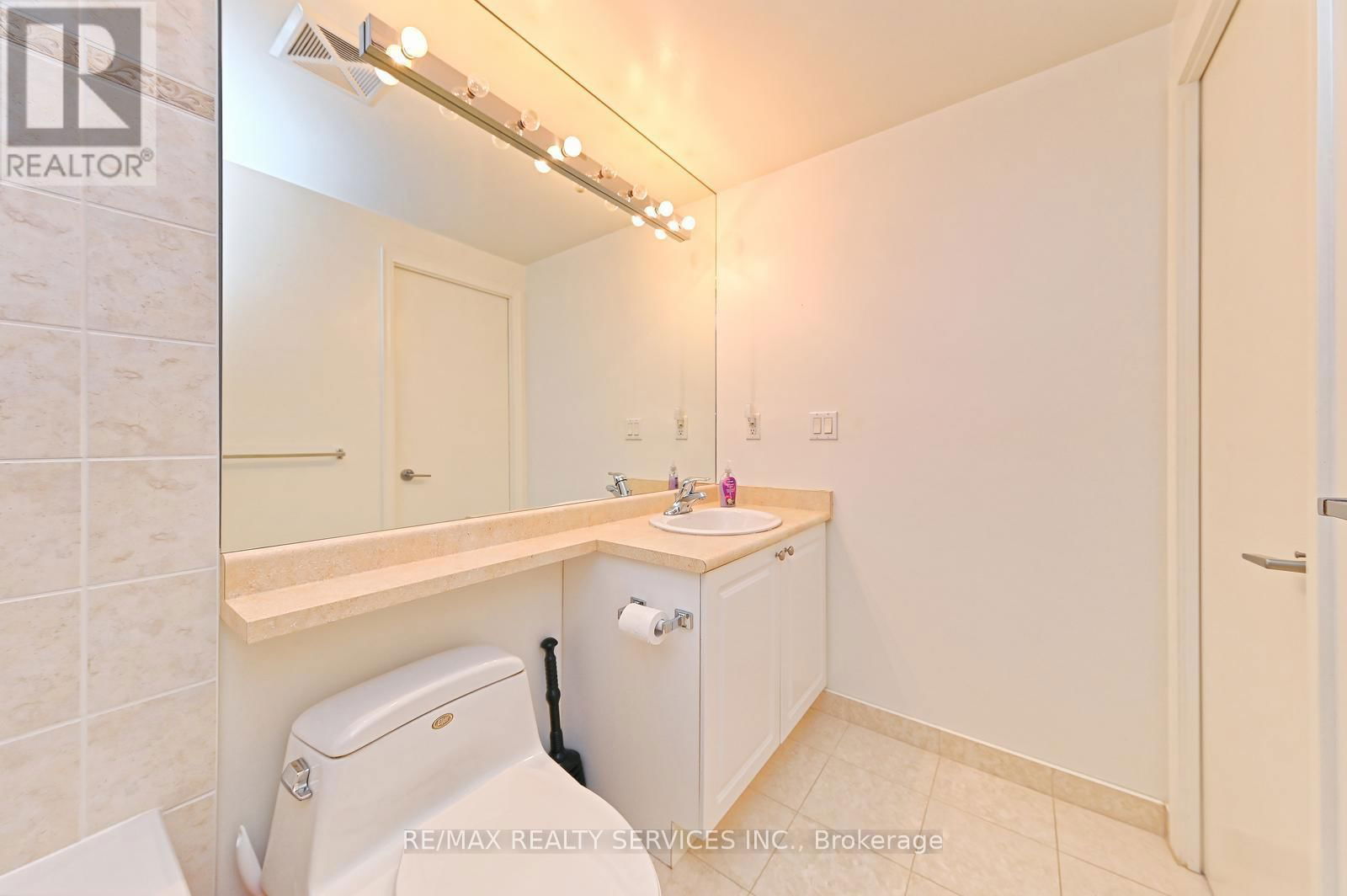 Suite 1309 - 38 FONTENAY COURT Image 28