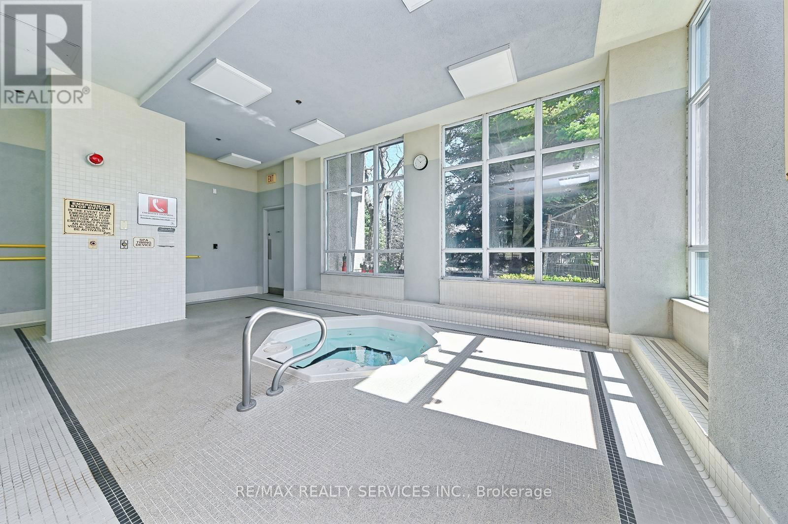 Suite 1309 - 38 FONTENAY COURT Image 40
